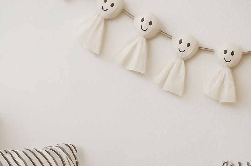 DIY Ghost-Garland